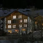 Brandhof アパート イシュグル