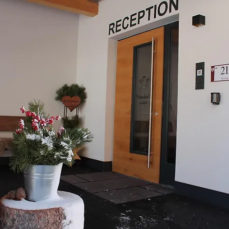 Brandhof Apartment *